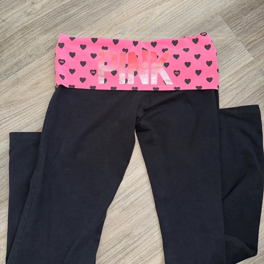 ⚠️SOLD⚠️PINK Victorias Secret Hot Pink Heart Foldover Flare Leggings